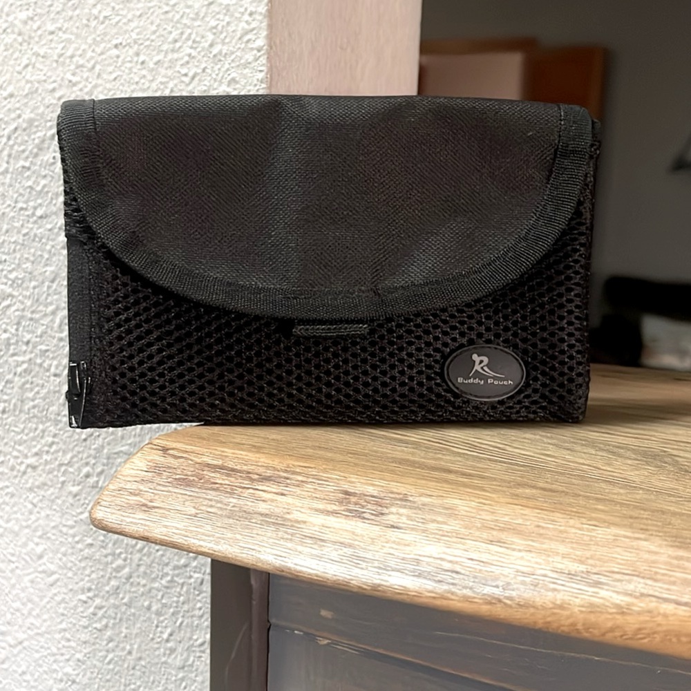 Running Buddy Unisex Black Fanny Pouch